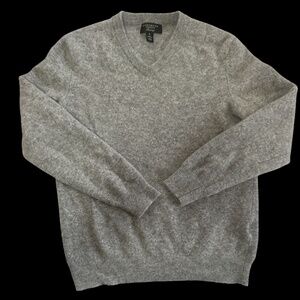 Grey Gray Cashmere Sweater by Cashmere Club Room- Medium (=(M)